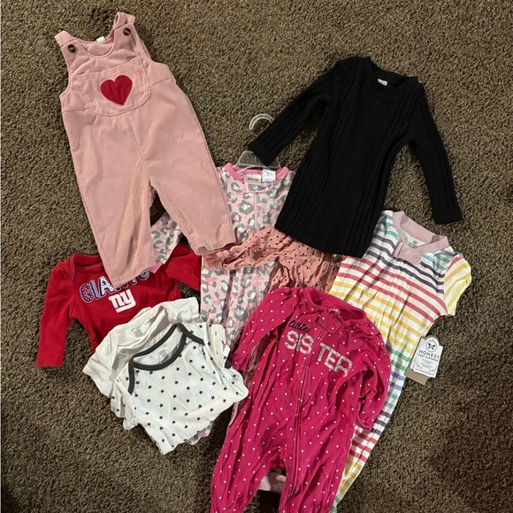 Assorted Baby Clothing Set 3-6 months - Picture 1 of 6
